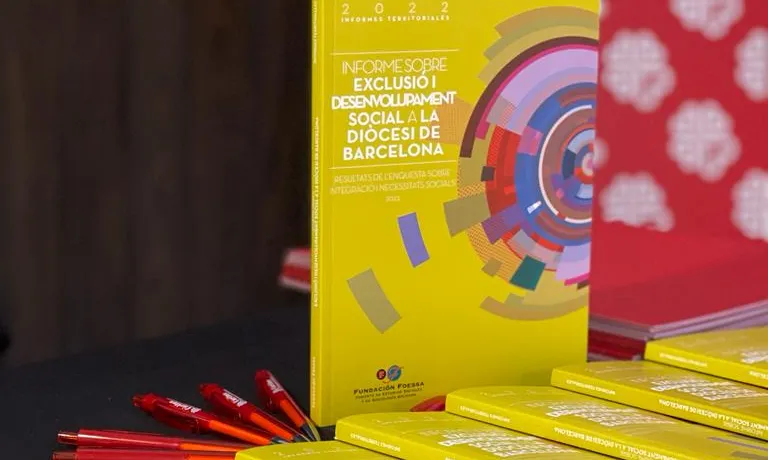 L'informe de la Fundació FOESSA destaca la feina i l'habitatge com a factors d’exclusió social.