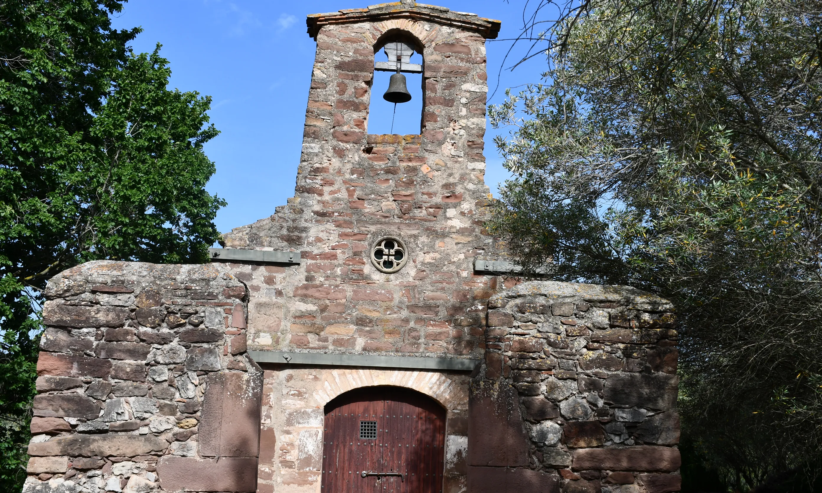 L’Associació del Patrimoni Històric i Amics del Monument ‘La Creu Nova’ treballa a tot el municipi.