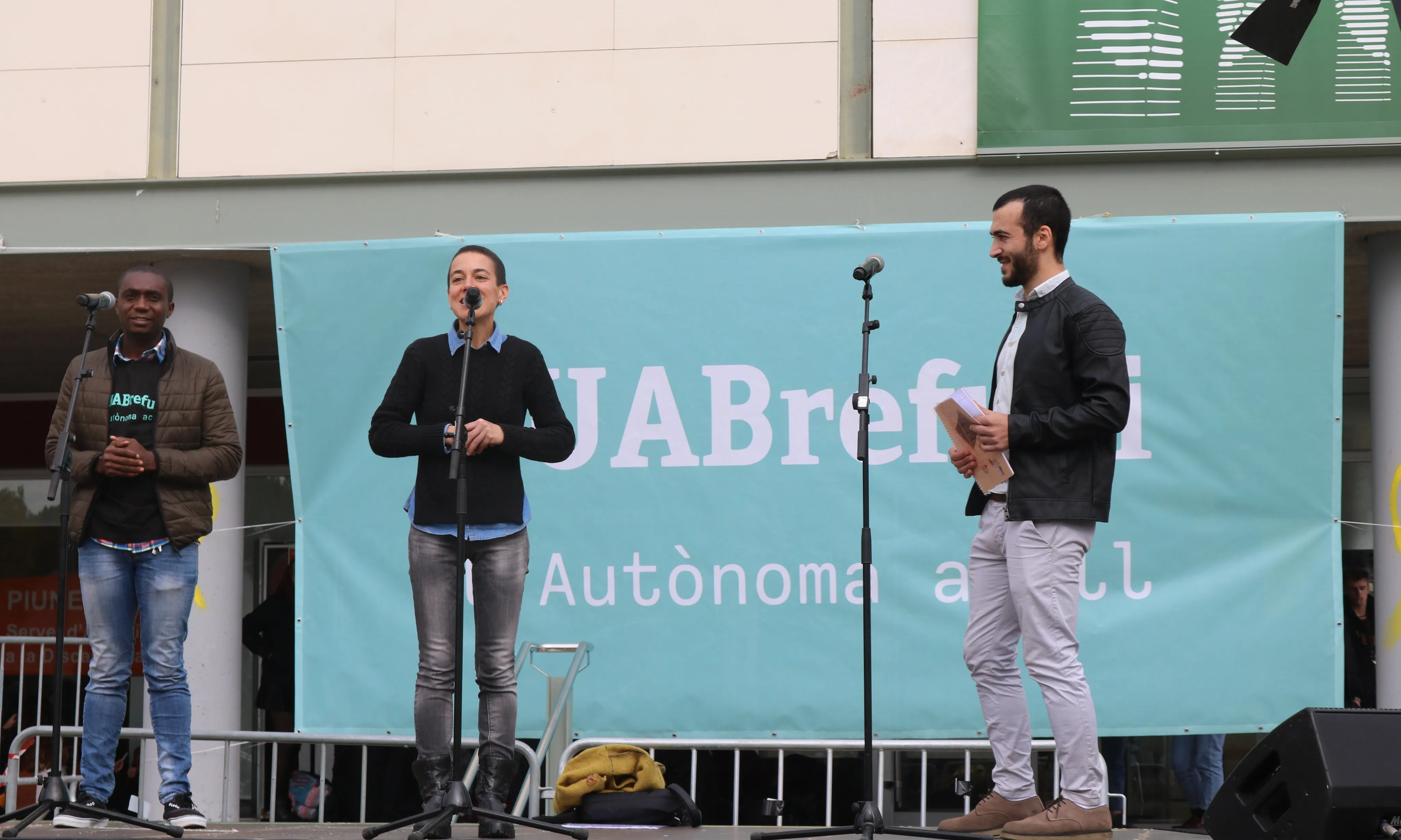 Participació d'alumnes refugiats a la Festa Major de la UAB. 