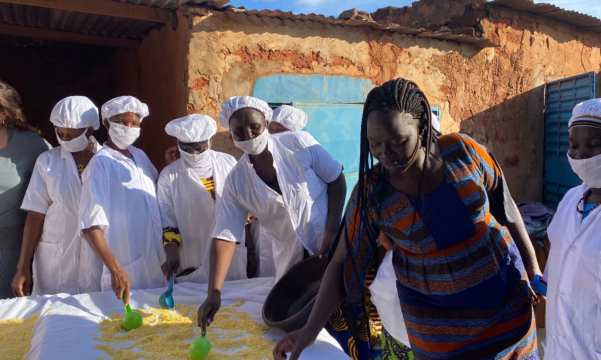L'objectiu del projecte és aconseguir que les dones africanes, de Burkina Faso, coneguin els seus drets i els puguin exercir.