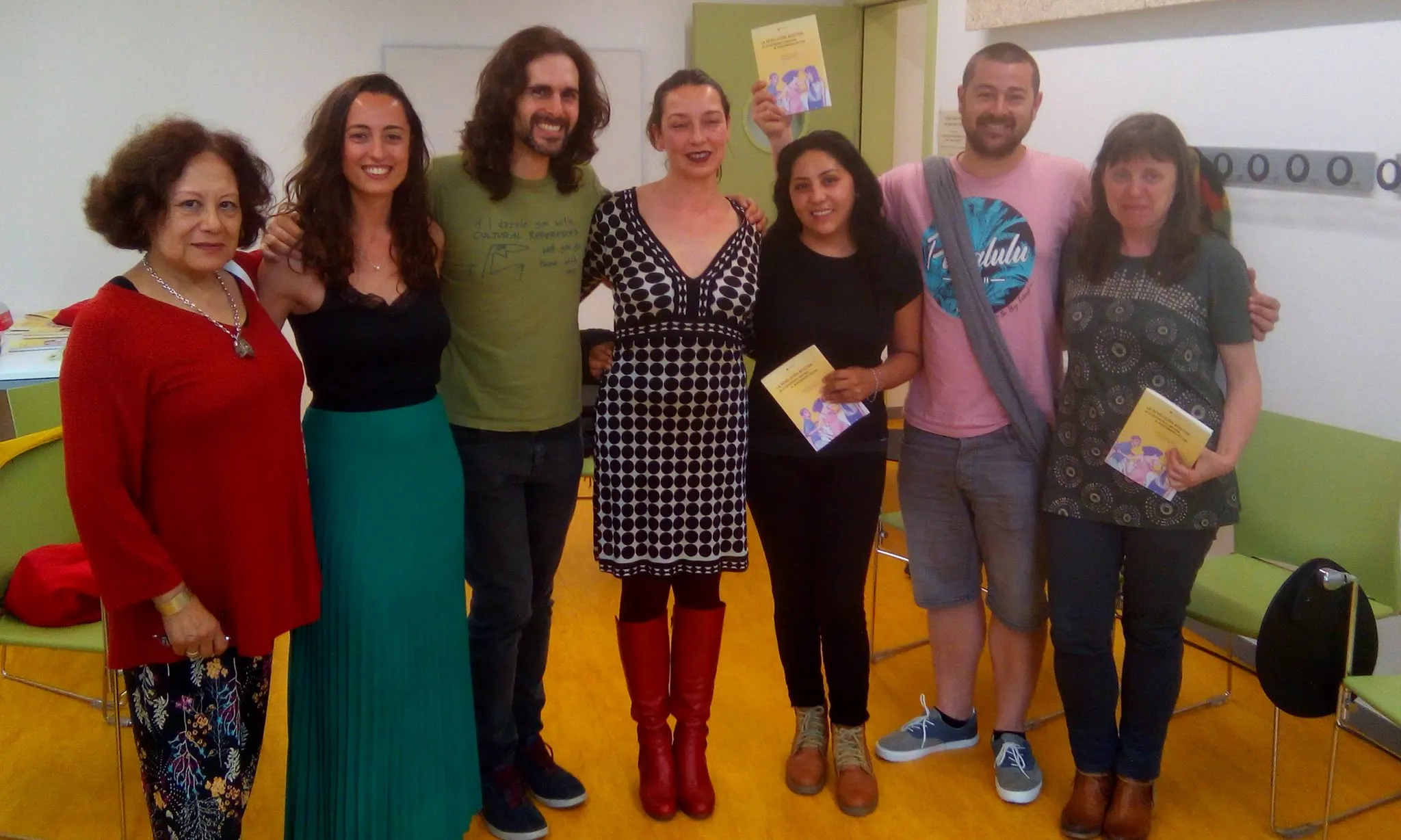 Alguns dels membres de GAEDE durant la presentació del llibre de Sergi Ferré.