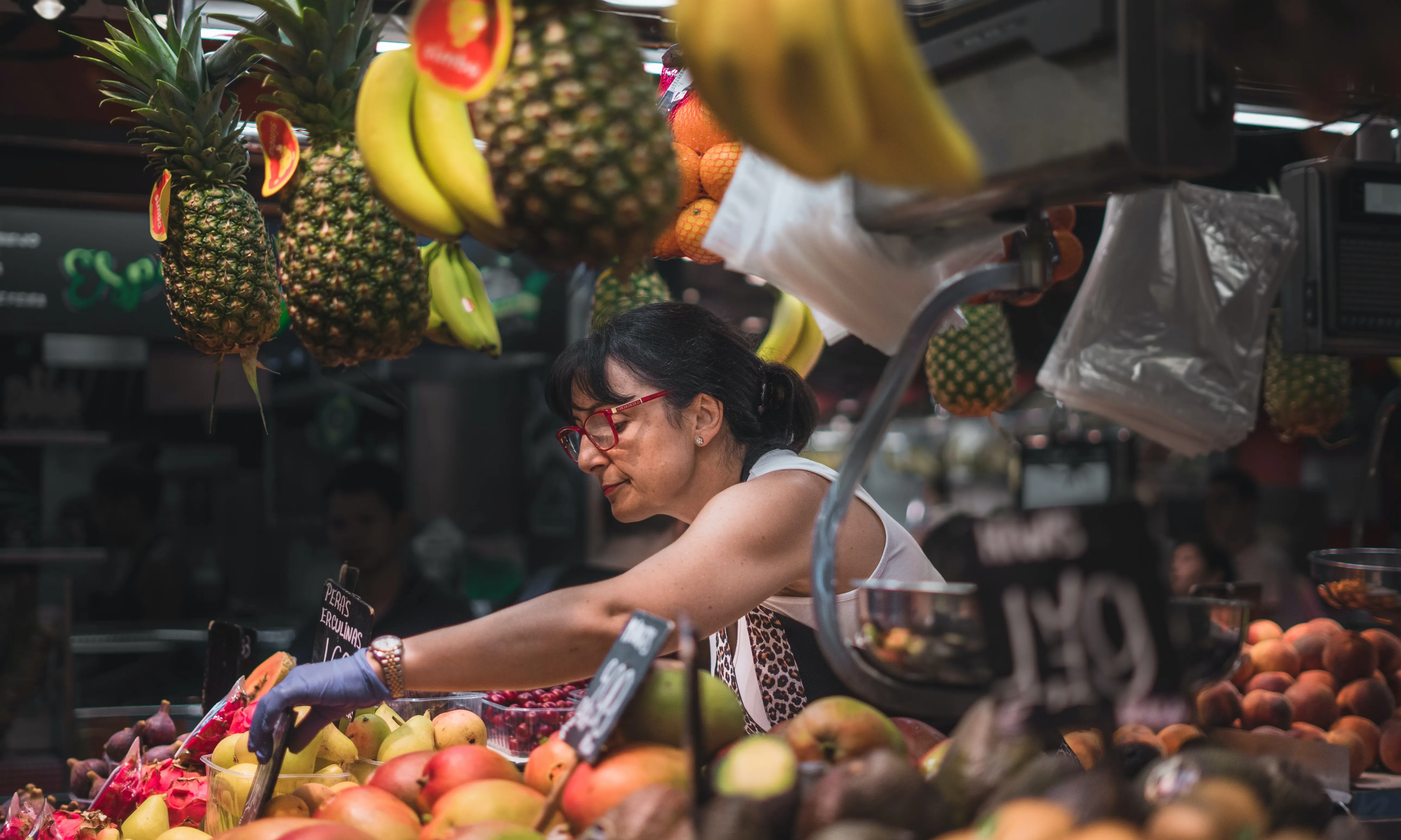 "Ets conscient de com afecta el teu consum a l’entorn?", planteja la campanya.