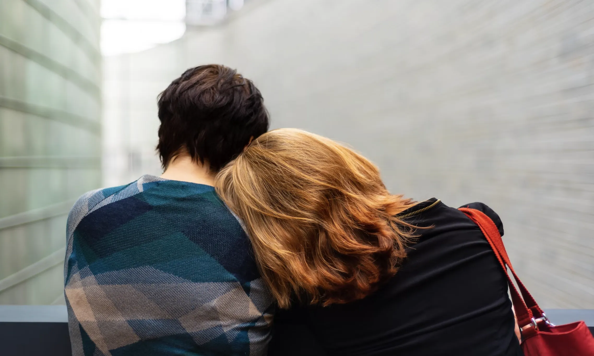 La campanya #EnFeminista es basa en sis àmbits de la vida quotidiana per ajudar a les joves a detectar situacions de violència masclista.