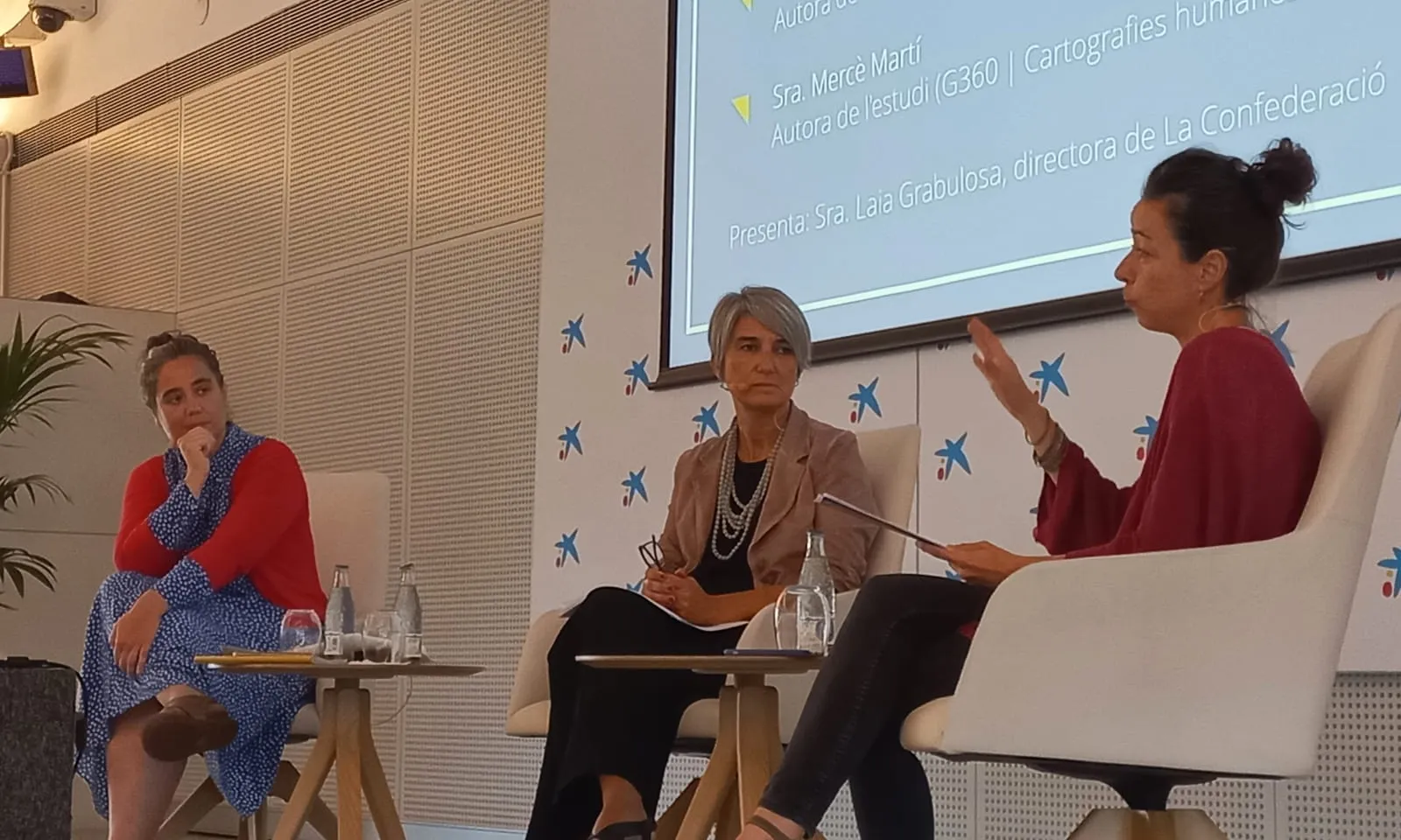 La segona part de la jornada ha estat protagonitzada per dues de les autores de l’estudi sobre la bretxa salarial.