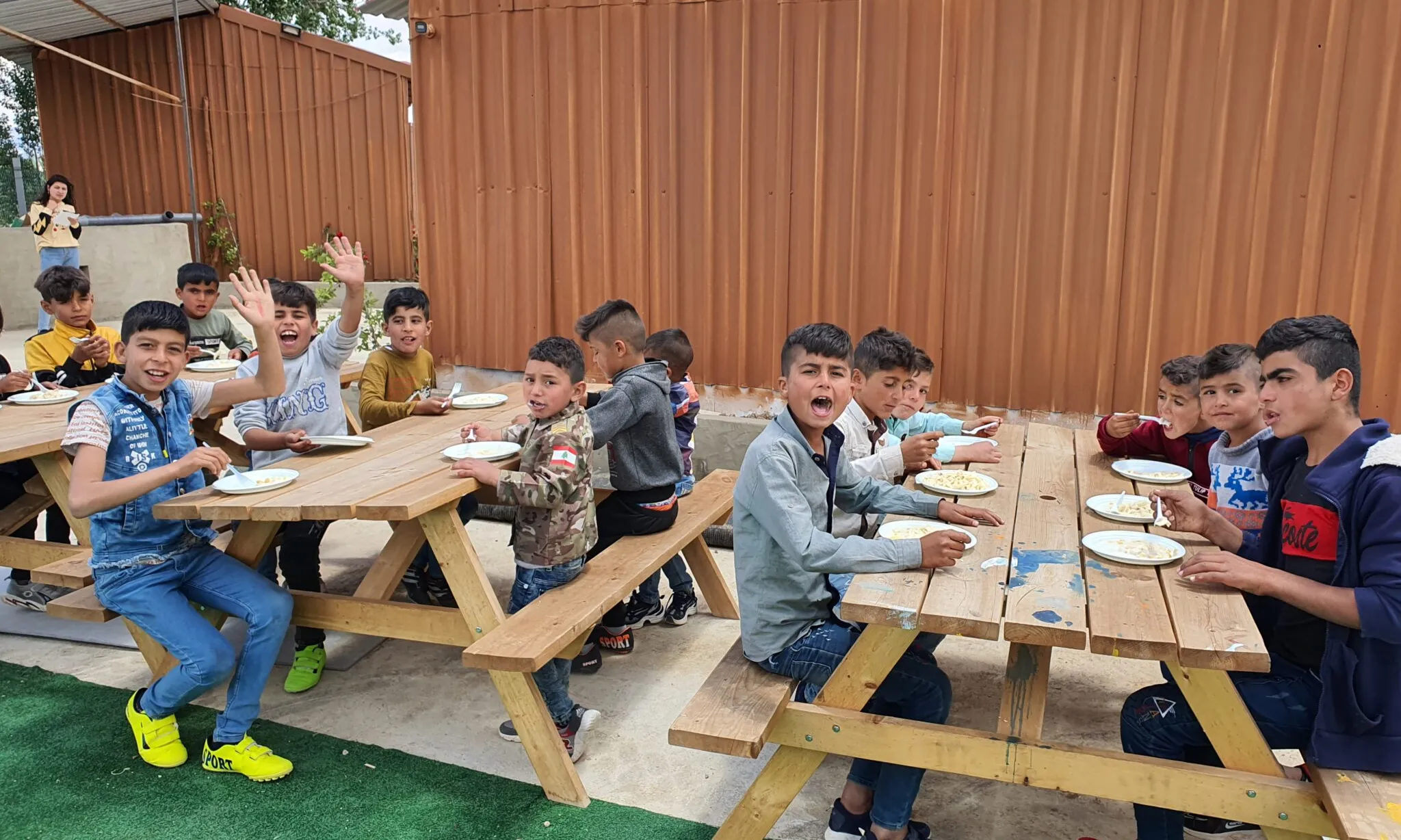 El centre educatiu se situa a la Vall de la Bekaa, al Líban.
