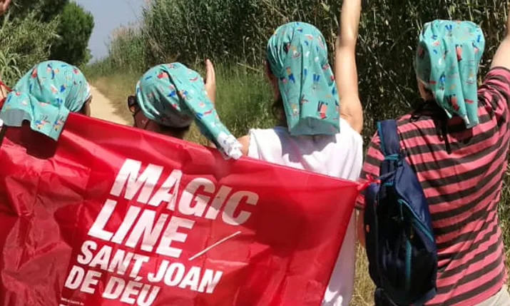 La caminada solidària ‘Magic Line’ arriba a la desena edició i ho fa en plena forma.