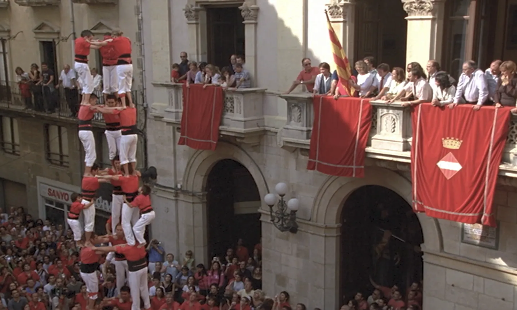 Imatge del tres de nou sense folre durant la diada de Santa Úrsula 2019.