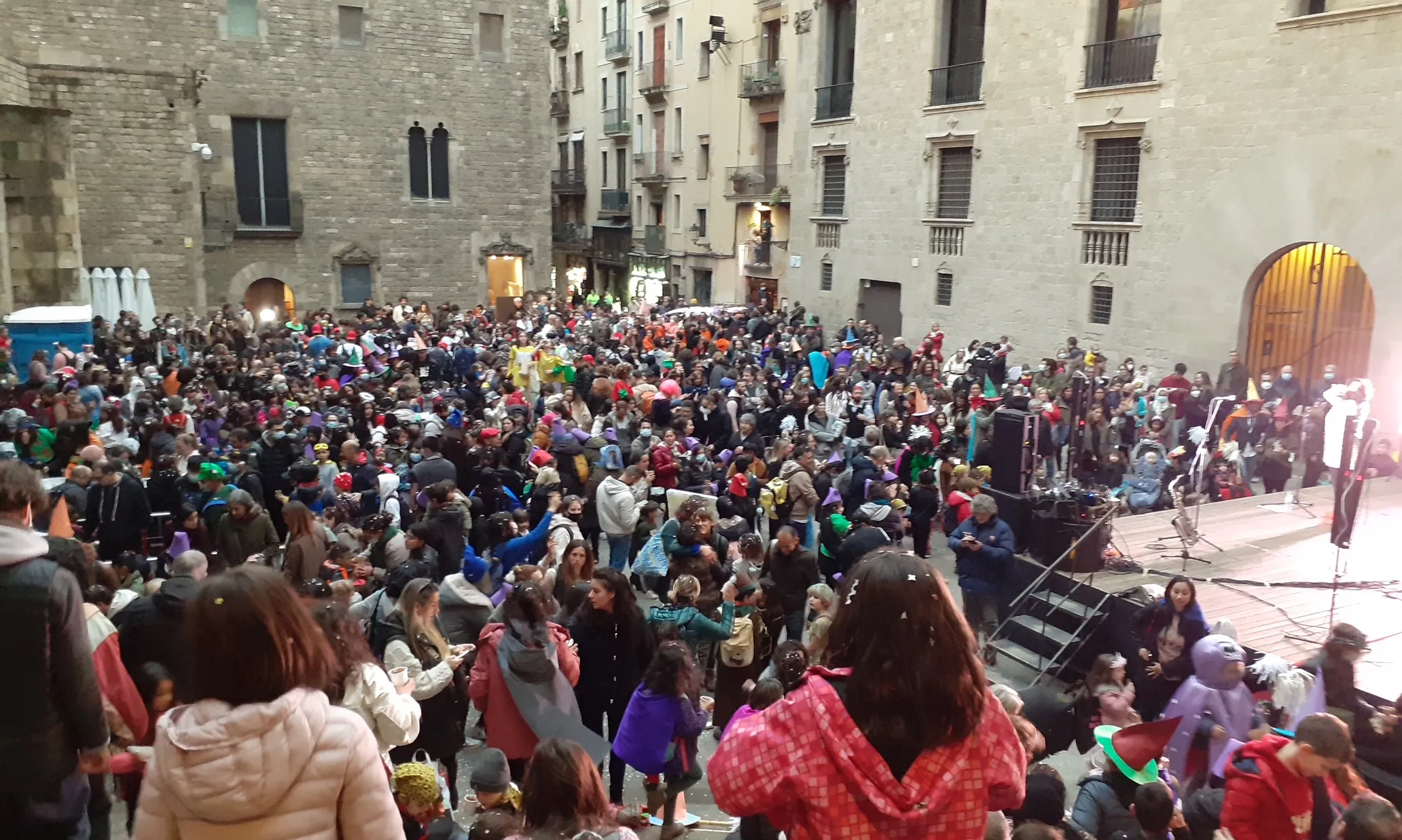 La Fundació La Roda programa activitats per Carnestoltes, però també durant altres celebracions i moments assenyalats al llarg de l'any.