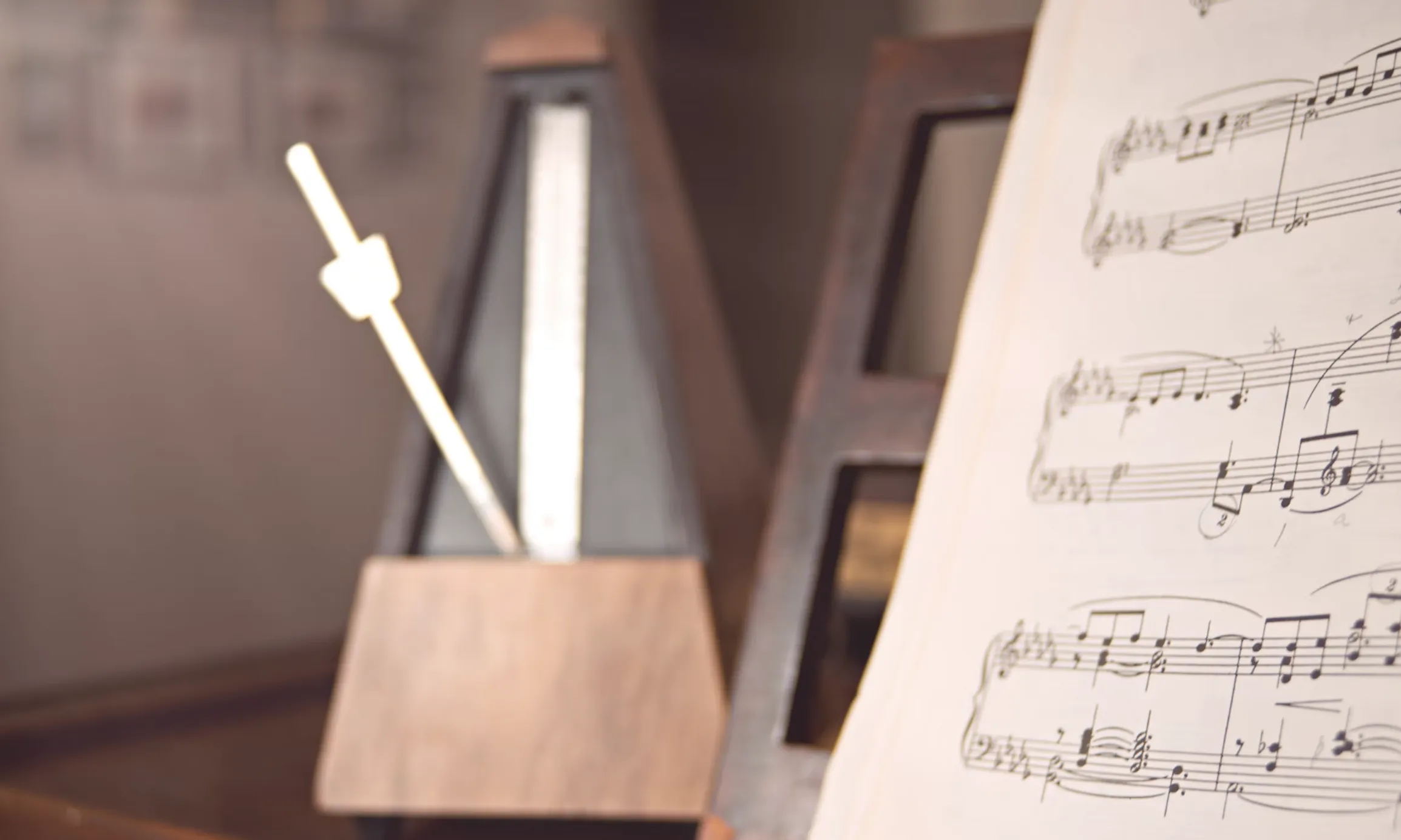Una xifra a destacar també és l'escàs nombre de compositores catalanes que celebren concerts anualment, ja que les intèrprets més programades no són del territori.
