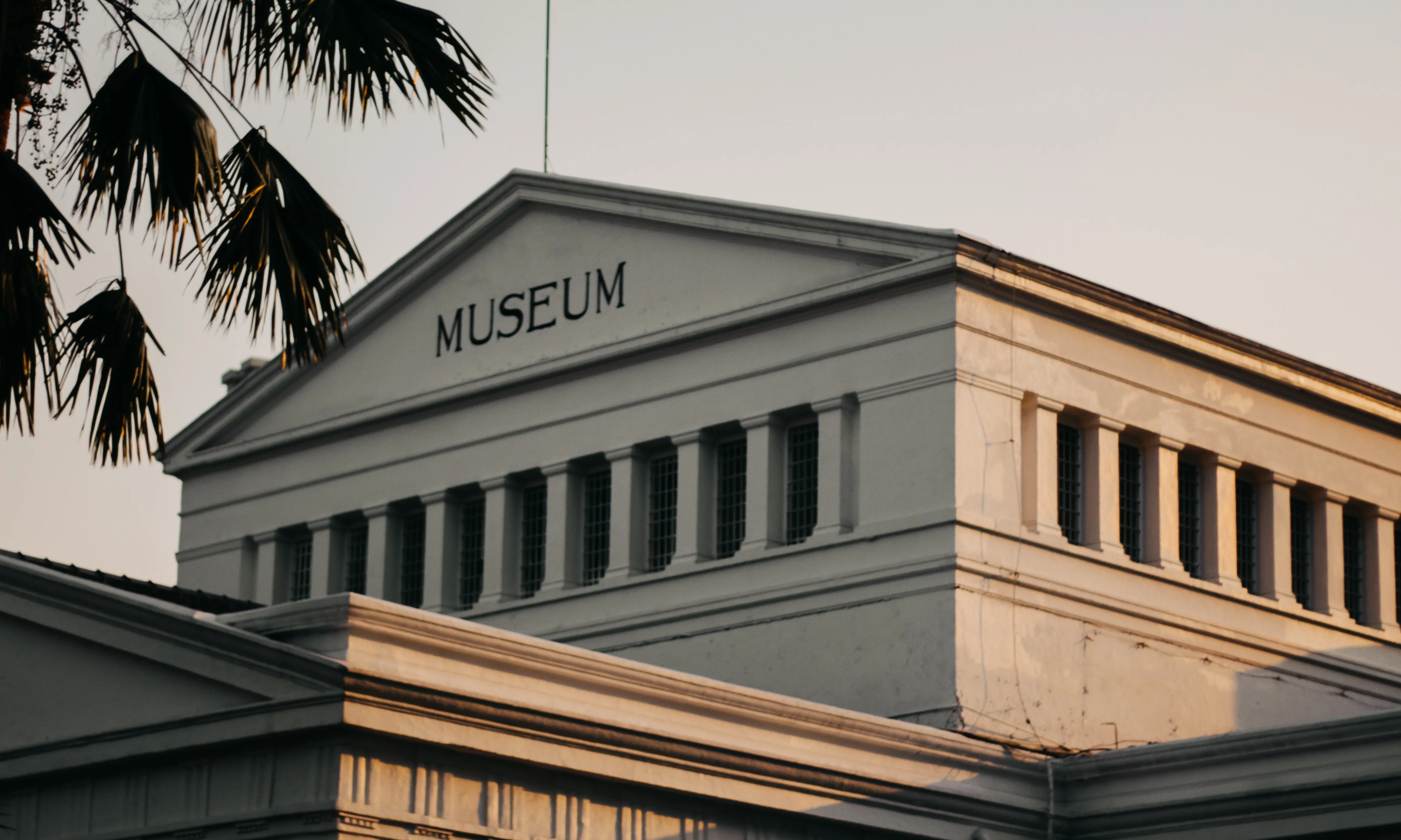 Edifici d'un museu. Font: Pexels - vjapratama Edifici d'un museu. Font: Pexels - vjapratama