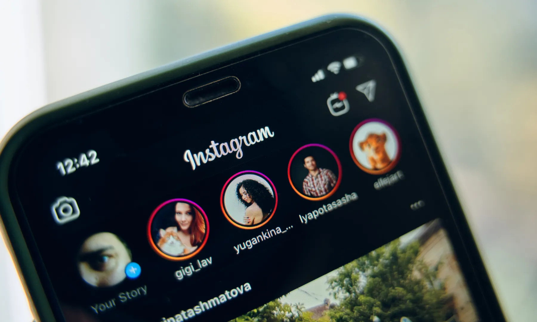 Segons Hubspot, el 31% de les persones usuàries d'Instagram a Espanya afirma que fan ús de la xarxa social una vegada al dia i un 36% diverses vegades al dia.