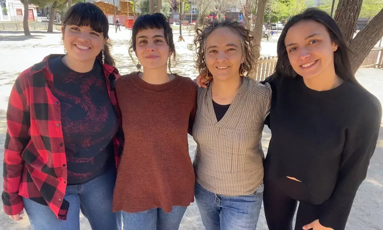 Laura, Elena, Ana Belén, Francina de La Natural Coopmunicació