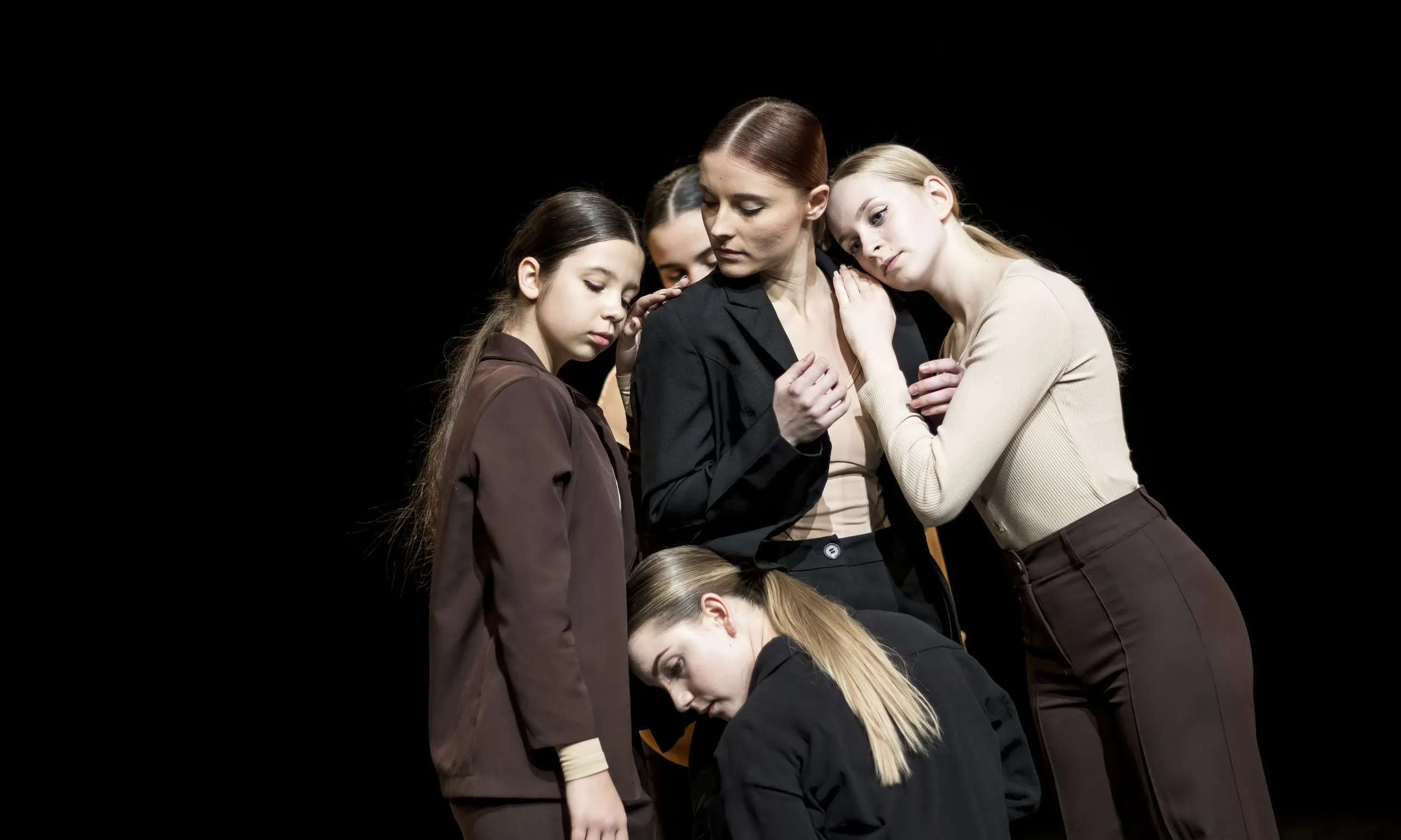 'Togethe Alone', de Yana Reutova Dance.
