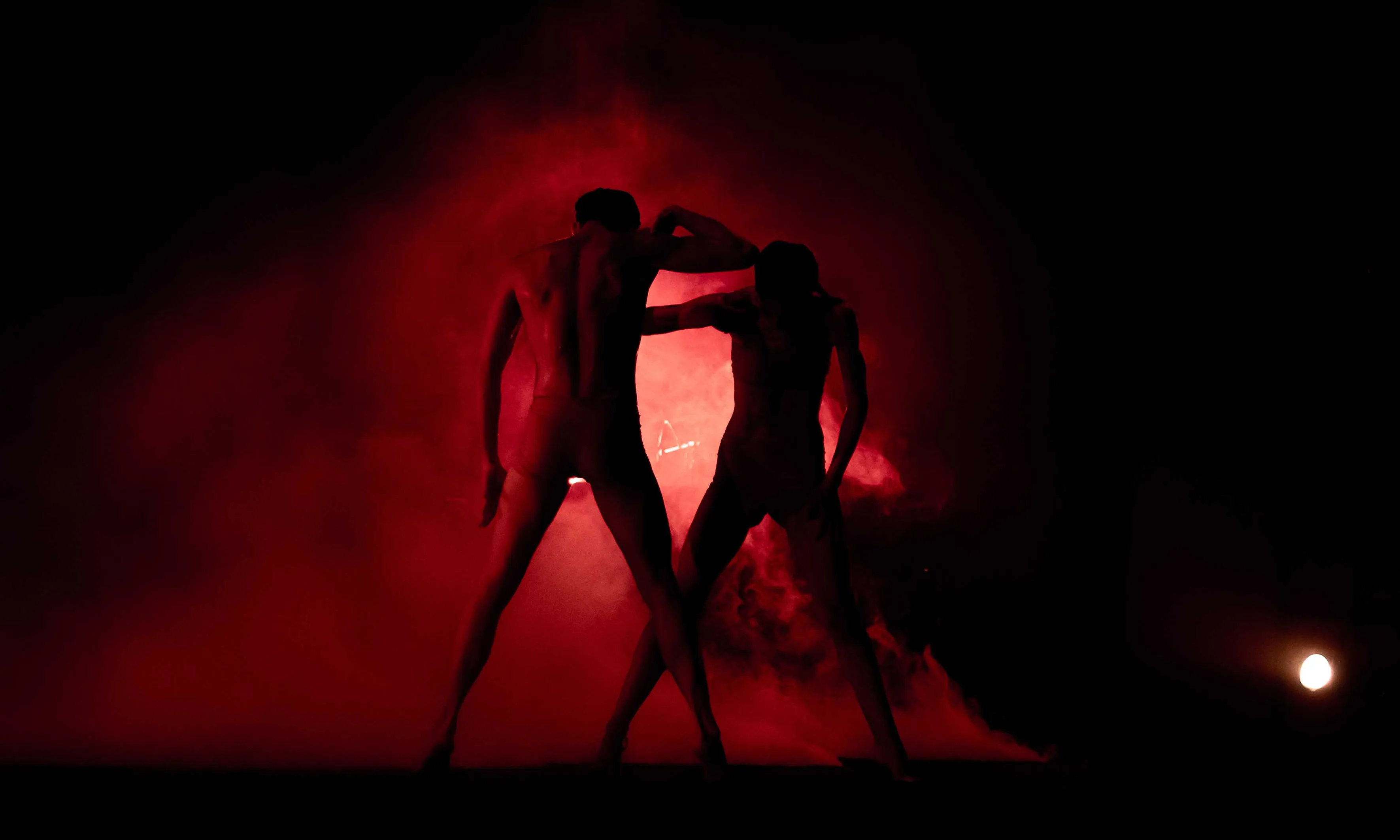 'Els focs de Sant Joan', un espectacle del Ballet Contemporani de Catalunya, es durà a terme en un escenari amb el Castell de Sentmenat de fons.