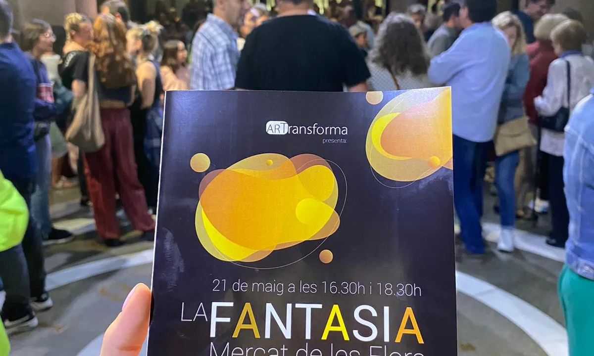 Les participants van crear els textos, la música i la dansa de l'espectacle segons què els suggeria el concepte 'fantasia'.