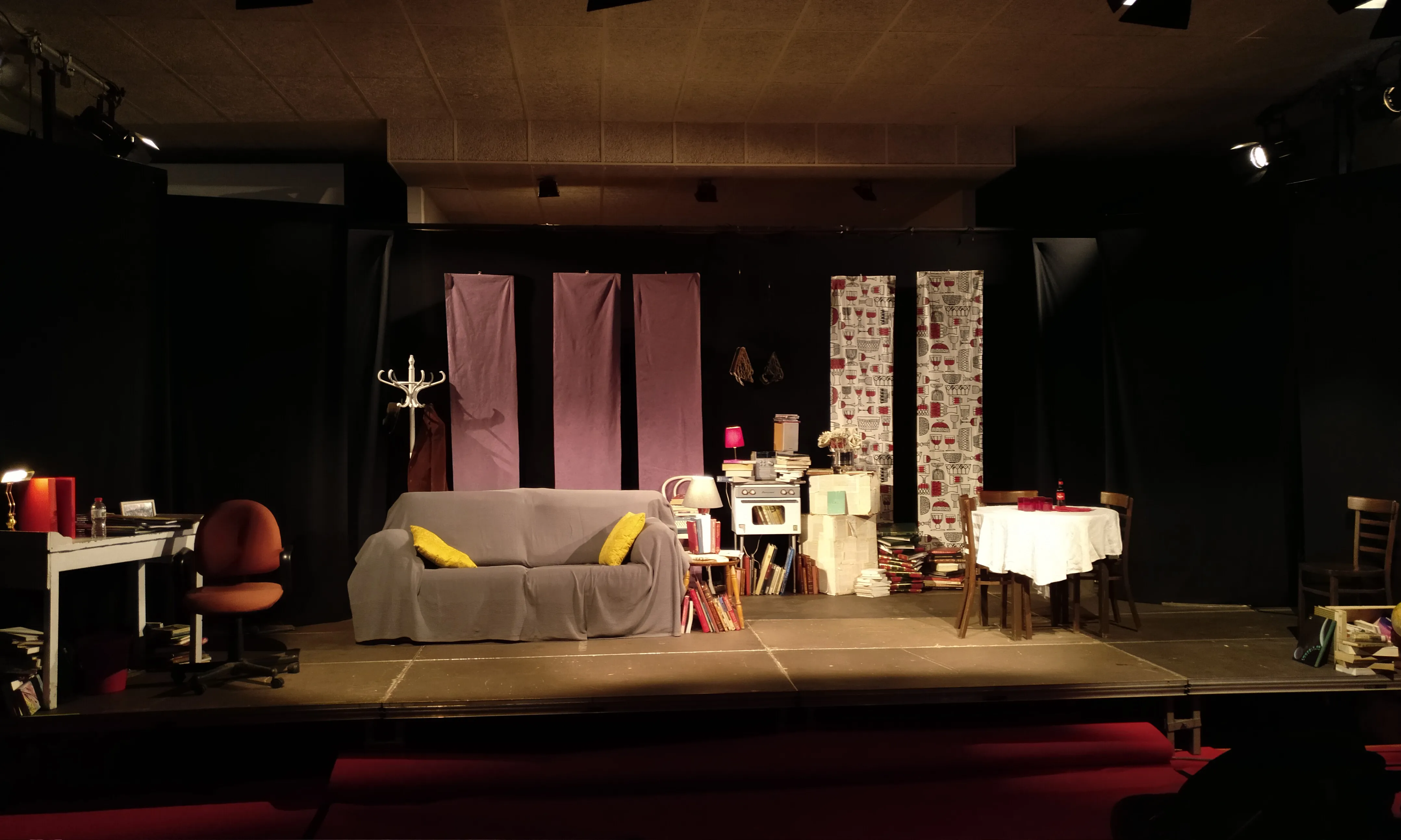 'M'esperaràs?', a càrrec de Casal Corpus Grup de Teatre, una de les setanta-vuit funcions representades a la Mostra de Pineda 2023.