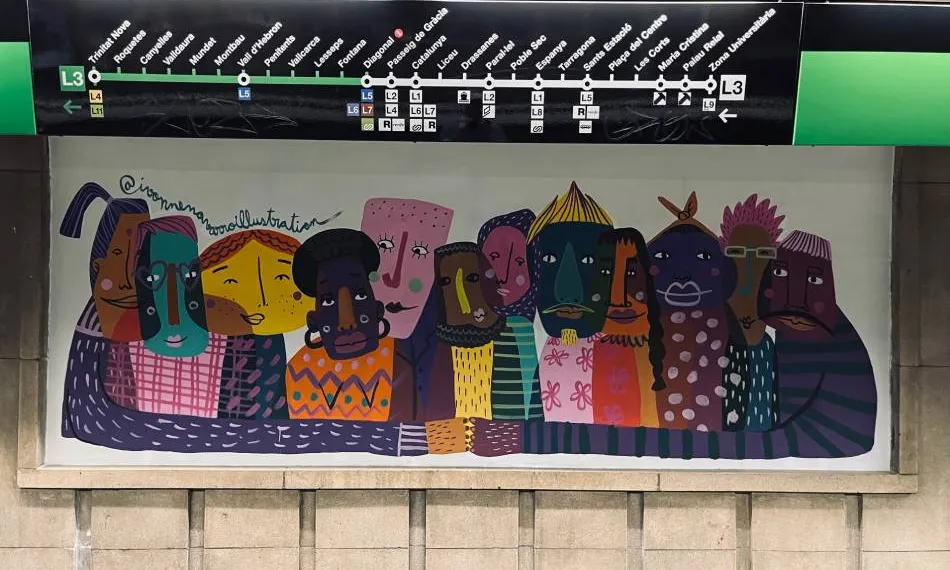 Un dels murals que reivindiquen el llegat d'Arcadi Oliveres al metro de Barcelona.