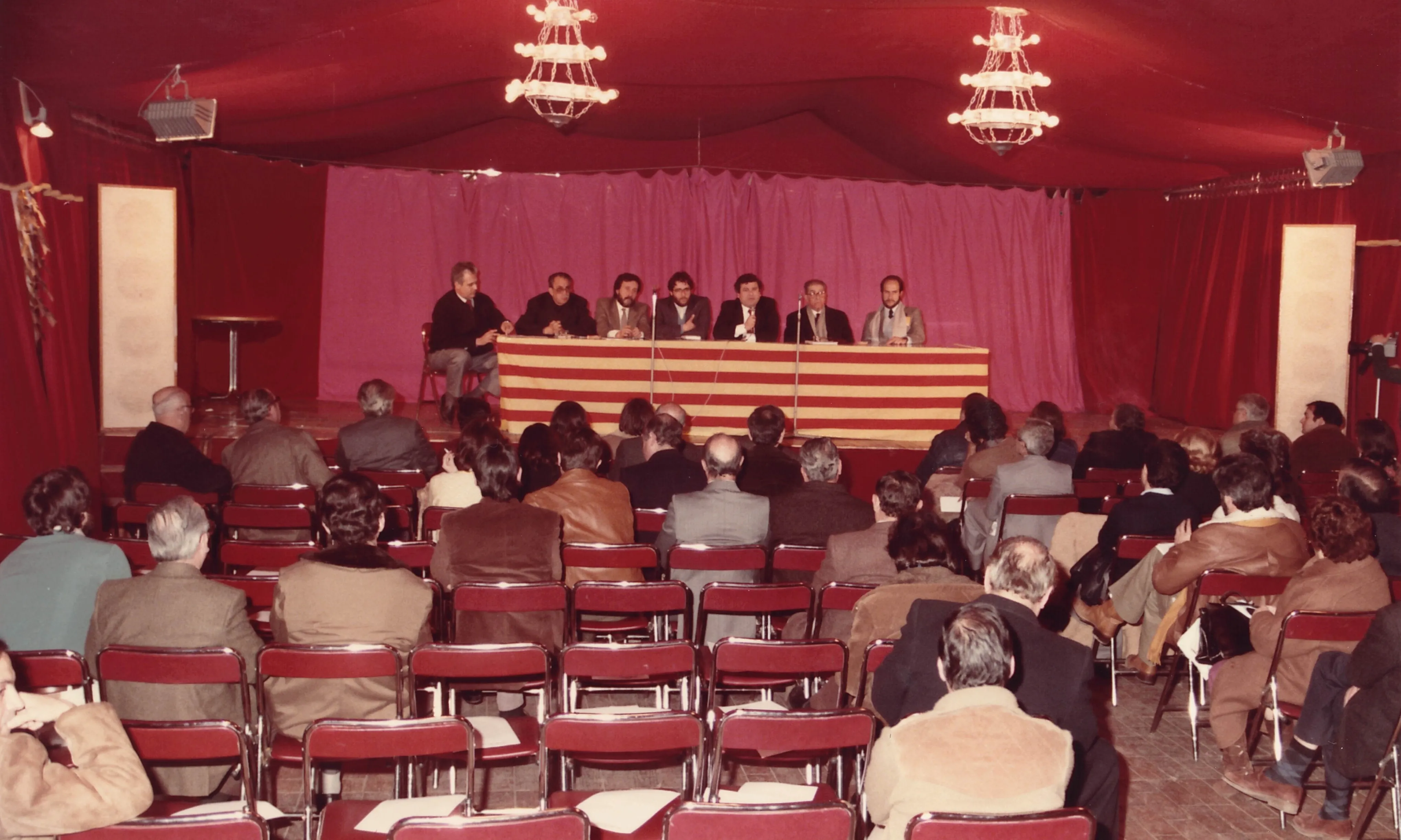 Des del 1983, la Federació d'Ateneus de Catalunya treballa per potenciar, facilitar i millorar la tasca de les entitats socioculturals d'arreu de Catalunya.