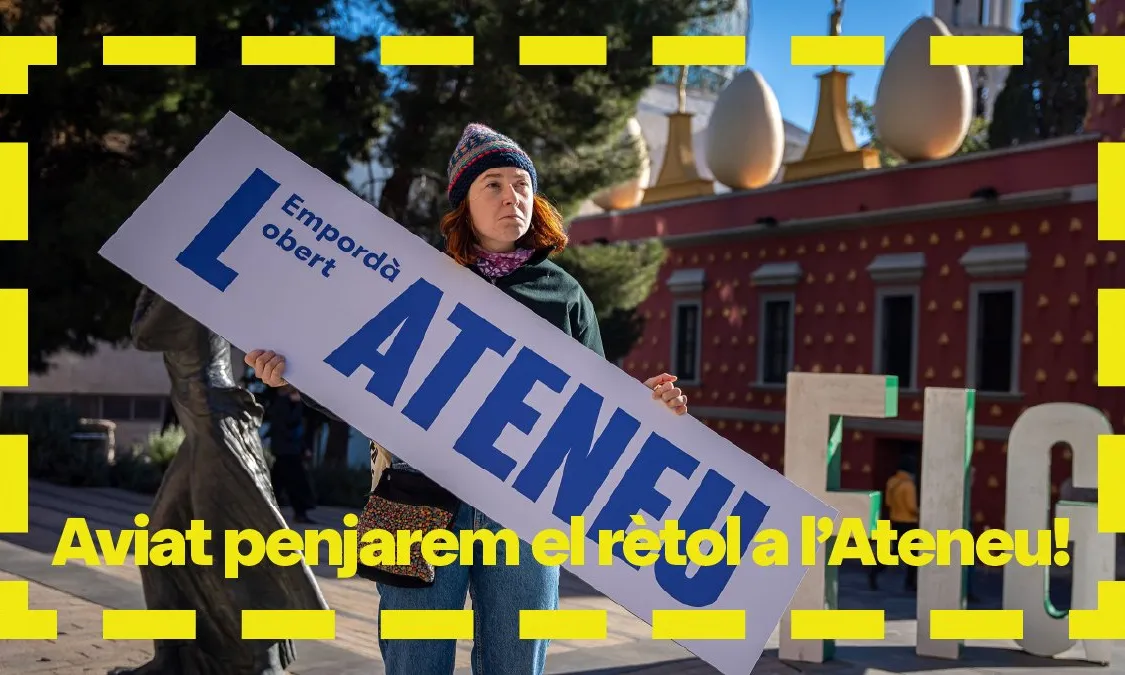 Un dels cartells de la campanya que anava buscant local pels carrers de la capital altempordanesa.