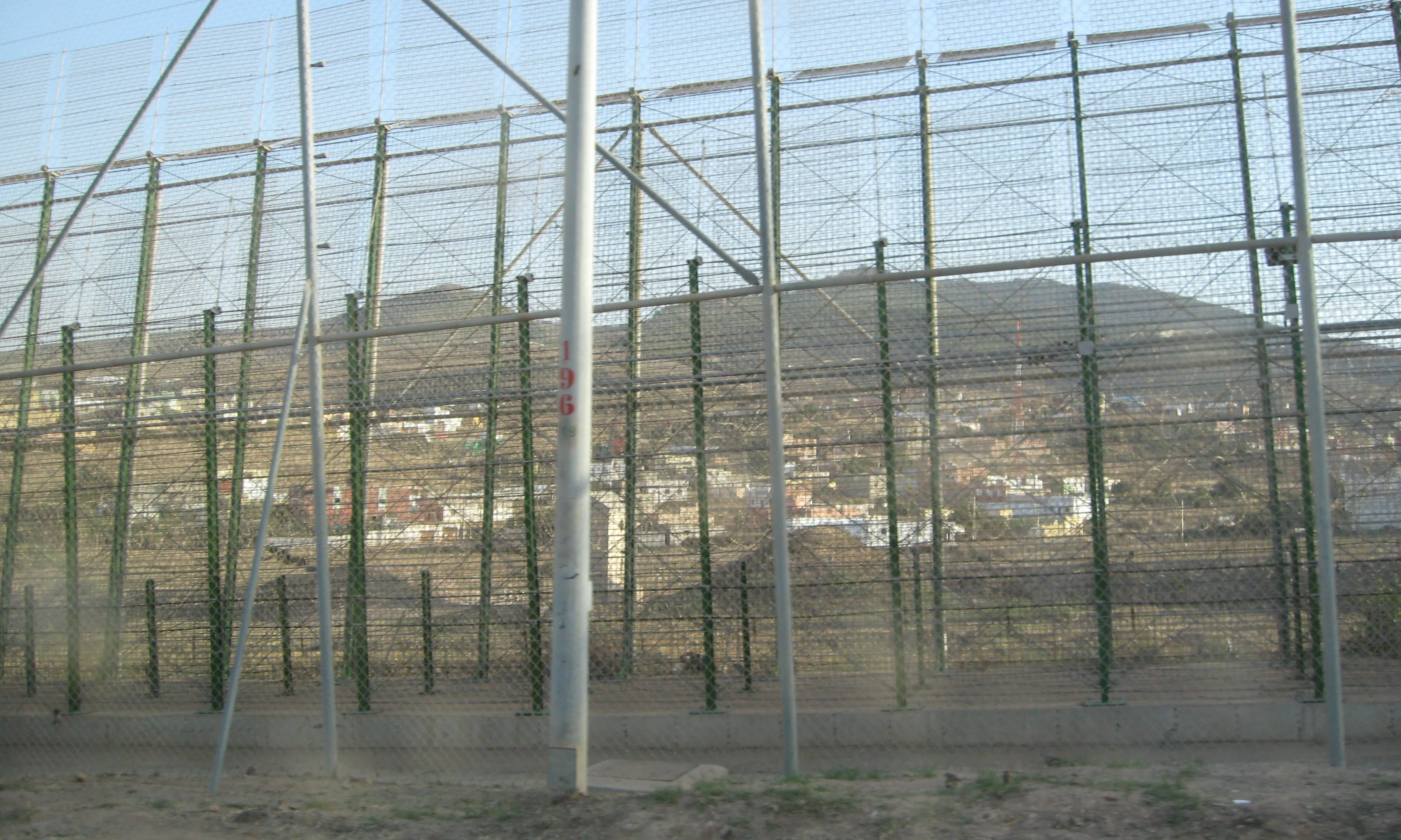La massacre va acabar amb la mort d’almenys trenta-set persones, desenes de desaparegudes i centenars de devolucions en calent.