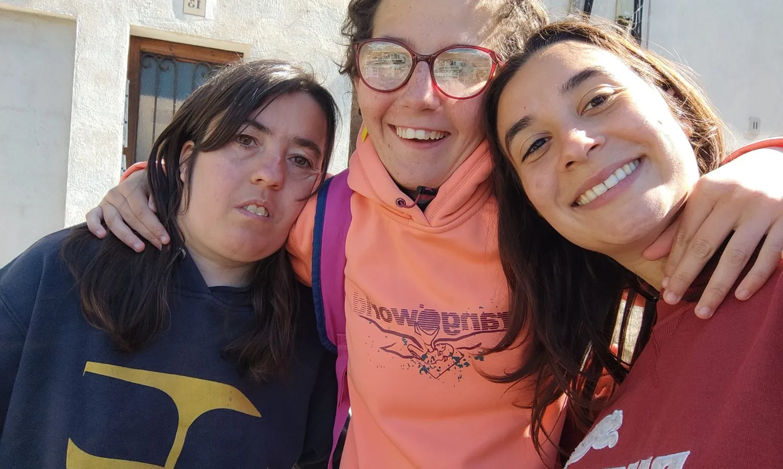 Un servei destacat de Quàlia són les activitats de lleure per persones adultes amb algun tipus de discapacitat, juntament amb l'Associació Alba.