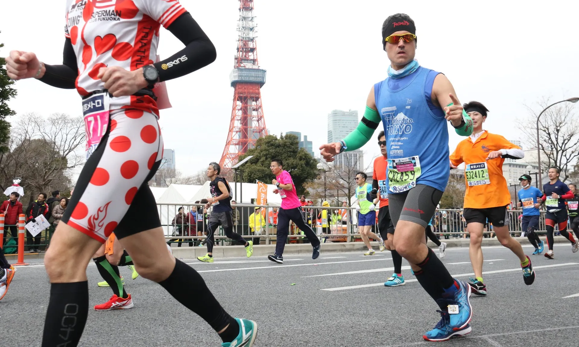 Albert Navarro en una marató a Tòquio.