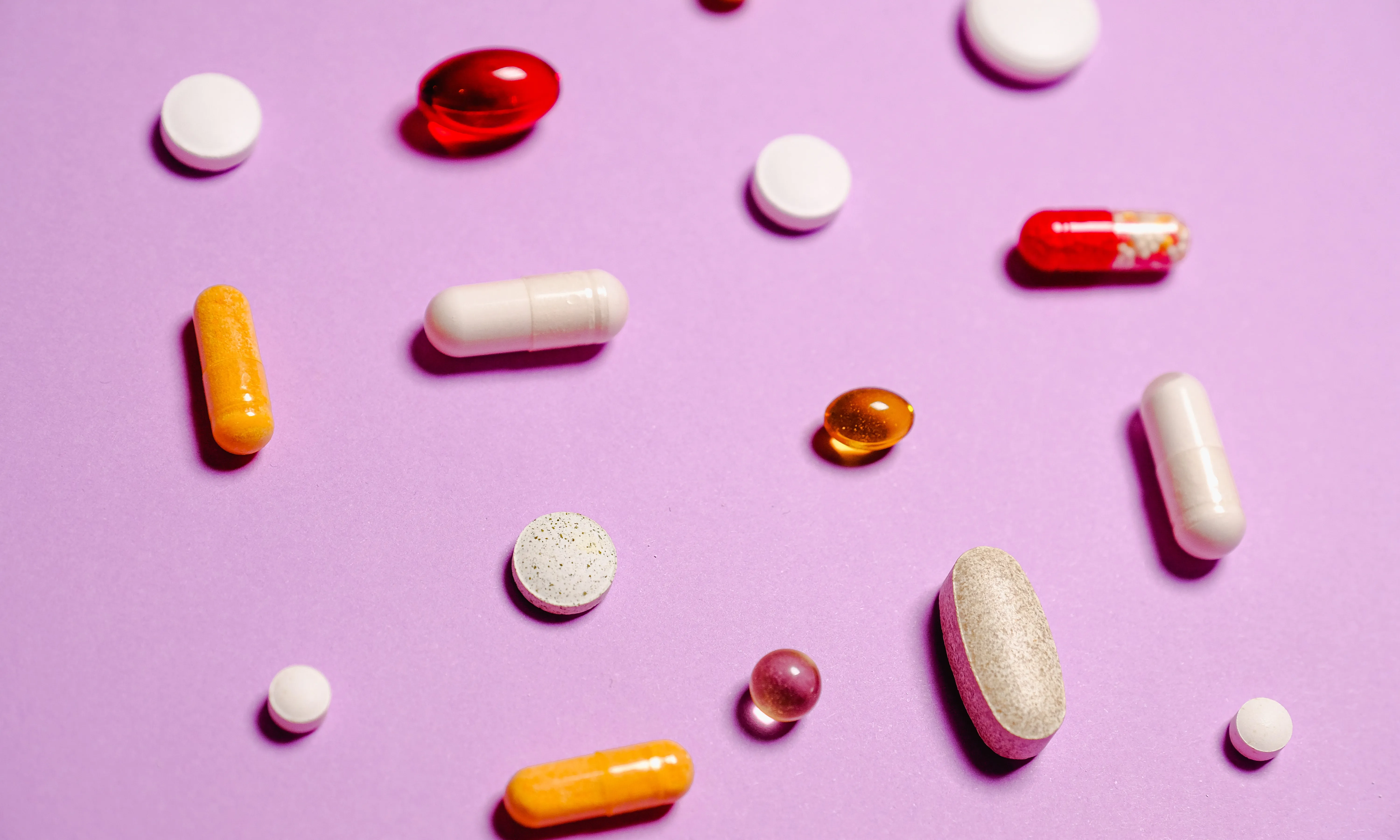 Pastilles variades. Font: Pexels - Anna Shvets Pastilles variades. Font: Pexels - Anna Shvets