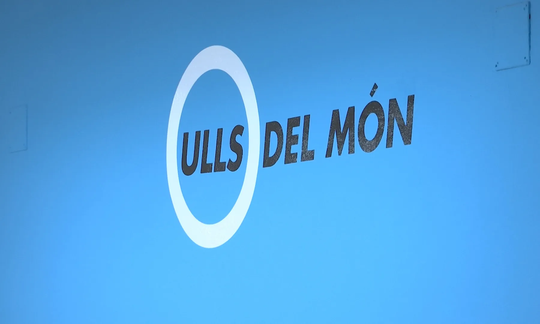 Ulls del Món va demanar un informe sobre la presència en els serveis d'atenció oftalmològica de les dones.
