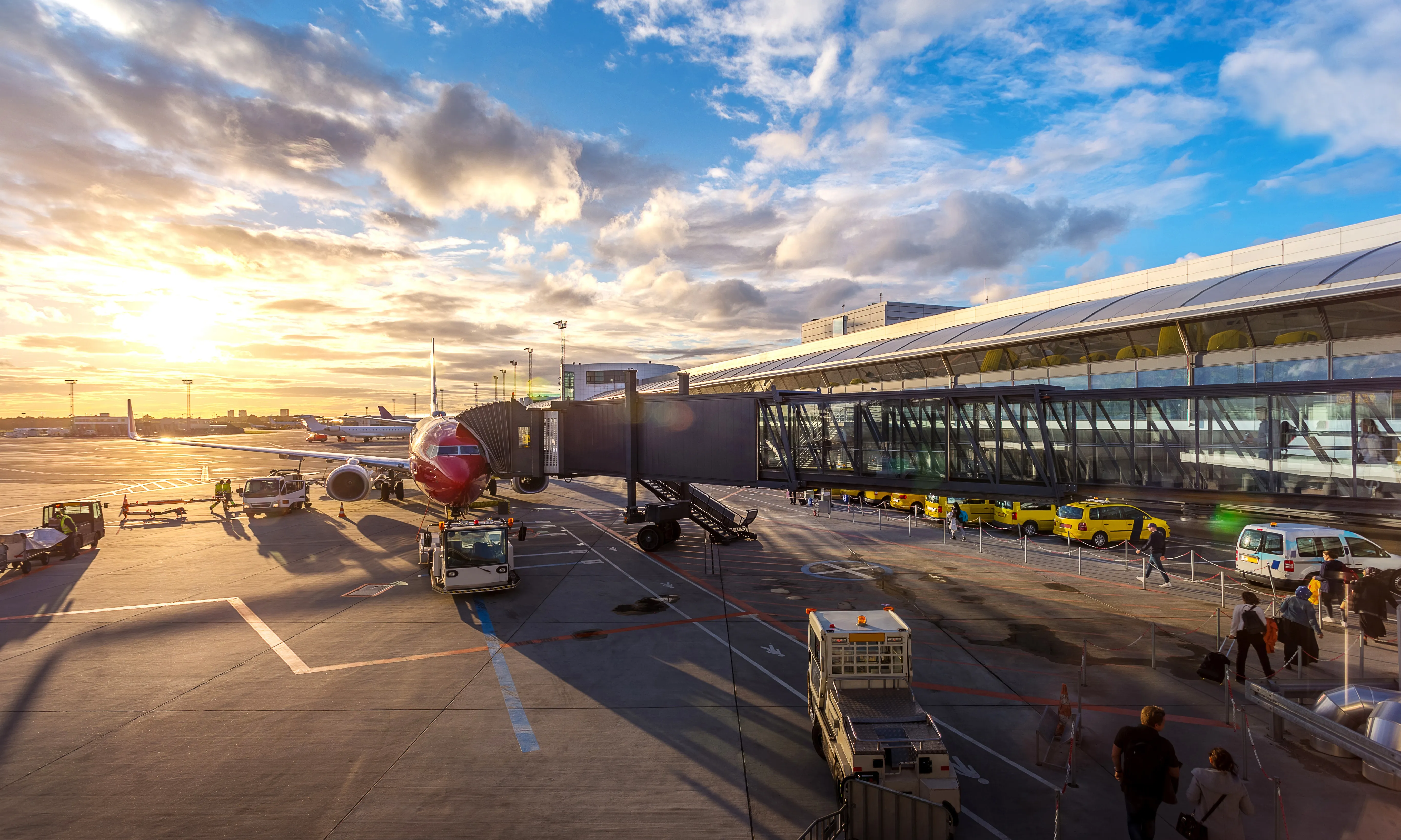 Aeroport. Font: Pexels - Tanathip Rattanatum