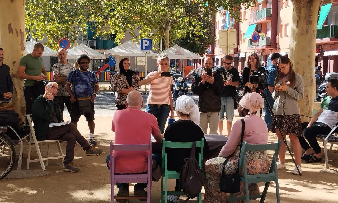 L’Octubre Antiracista aplega més d’una vintena d’entitats de Girona i Salt.