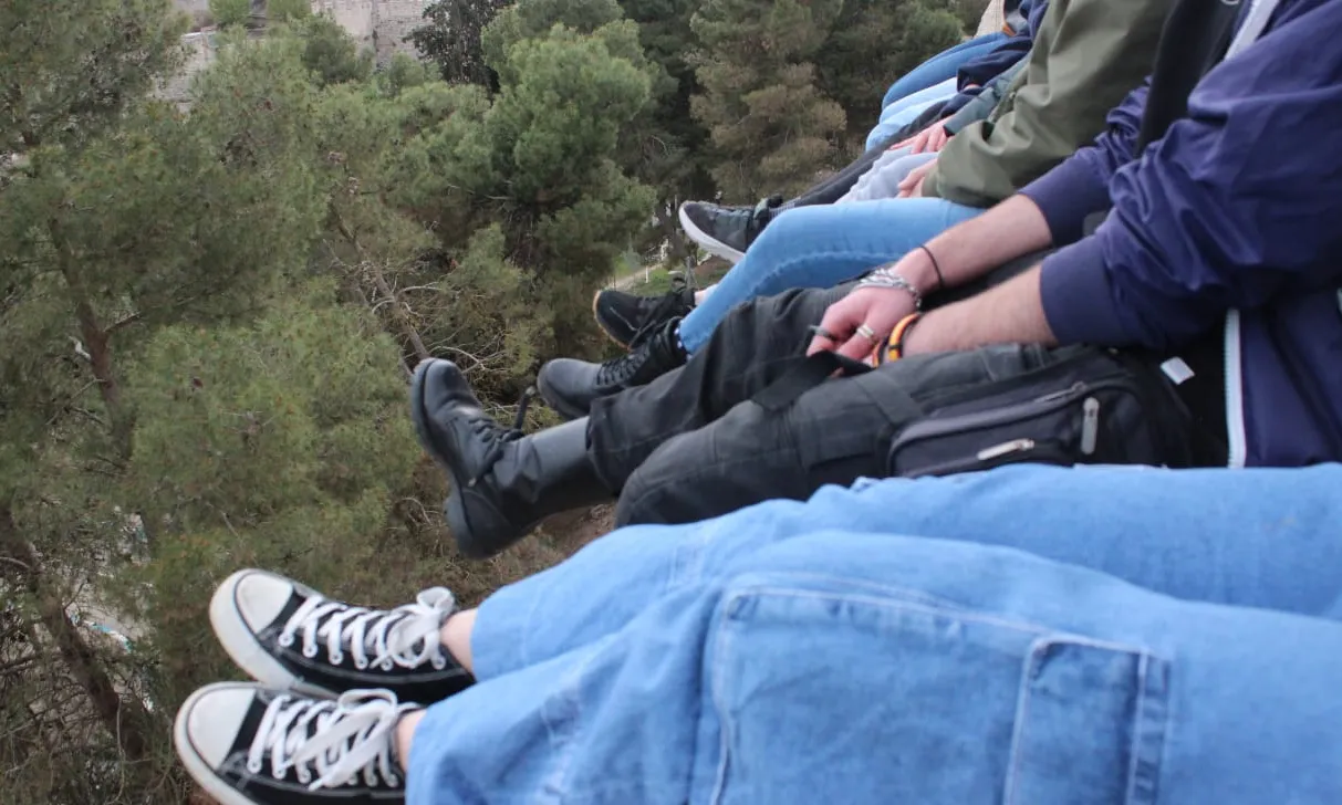 uàlia organitza i gestiona menjadors, casals, colònies, camps, extraescolars i tallers amb centres escolars. Font: Lleure Quàlia