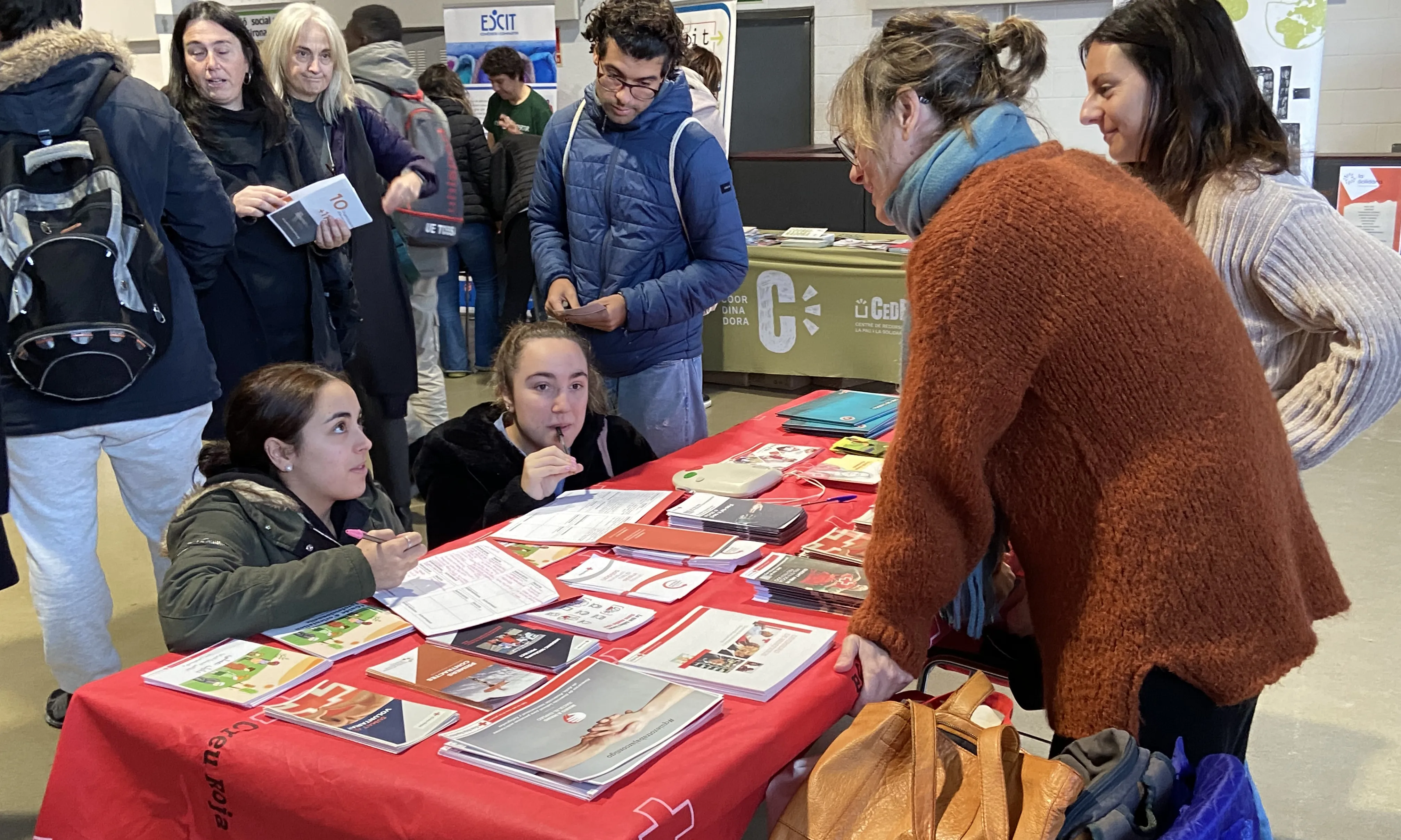 Creu Roja, també present a La Solidària