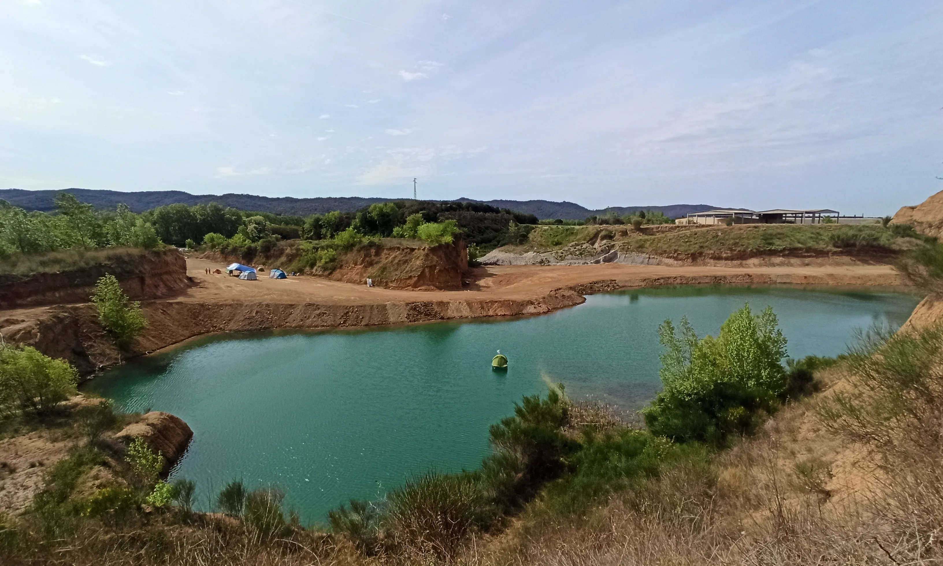 A Catalunya hi ha més de quatre mil pedreres, zones d'extracció de materials, mil nou-centes de les quals estan abandonades.