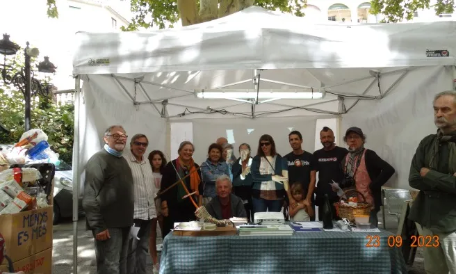 ‘Els límits del creixement’ vol escrutar aquests camins alternatius al capitalisme des de la proximitat.