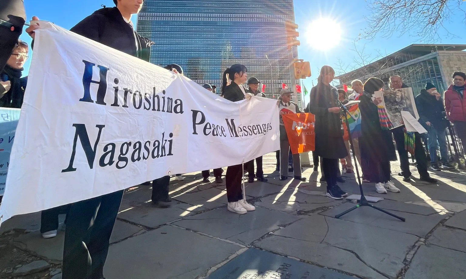 Manifestacions en contra de la proliferació de les armes nuclears.