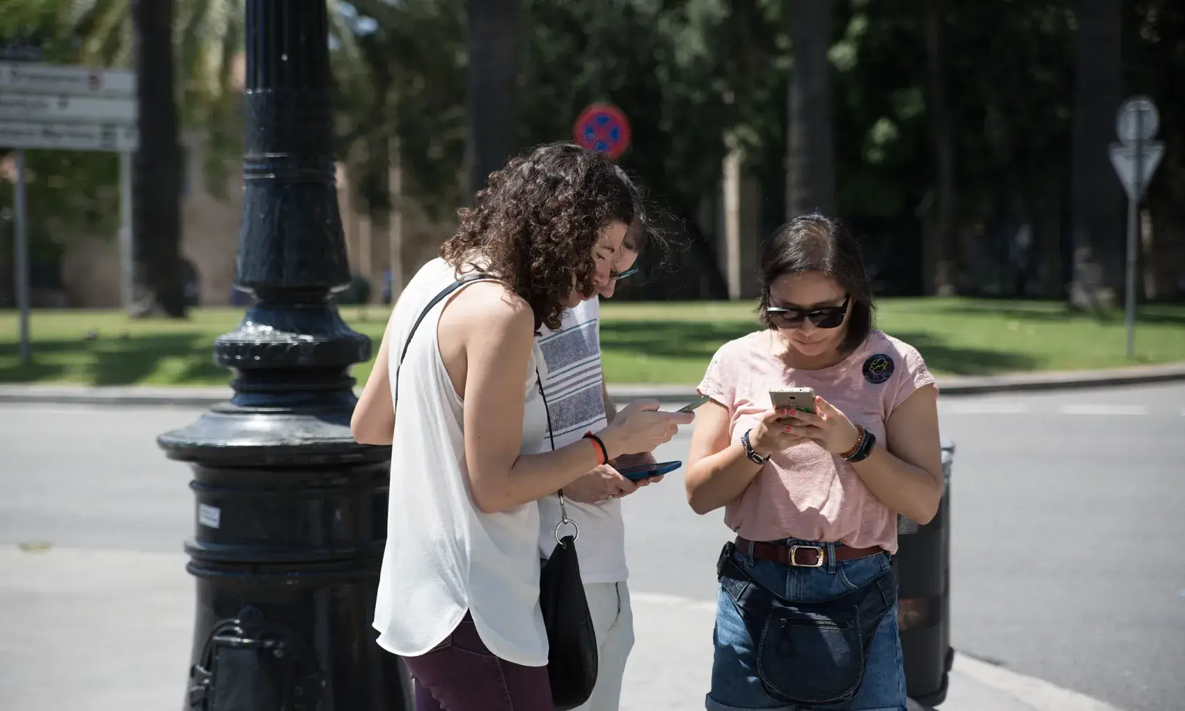 En la primera edició de l'activitat, que va tenir lloc l'any 2019, el joc va ser un èxit i van participar més de 700 persones. Font: Amics de la Rambla.