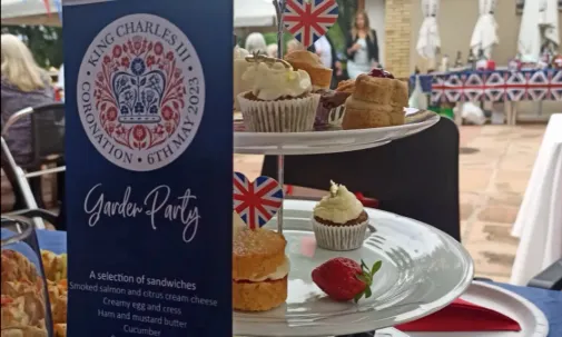 La British Benevolent Association dona suport als ciutadans britànics a les comarques gironines i també organitza celebracions.