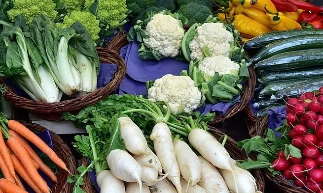 El projecte ofereix un servei de logística d’última milla i de comercialització a través d’una plaça virtual