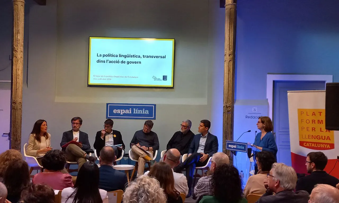 Els partits van debatre quin ha de ser el futur de la política lingüística més enllà del 12M.