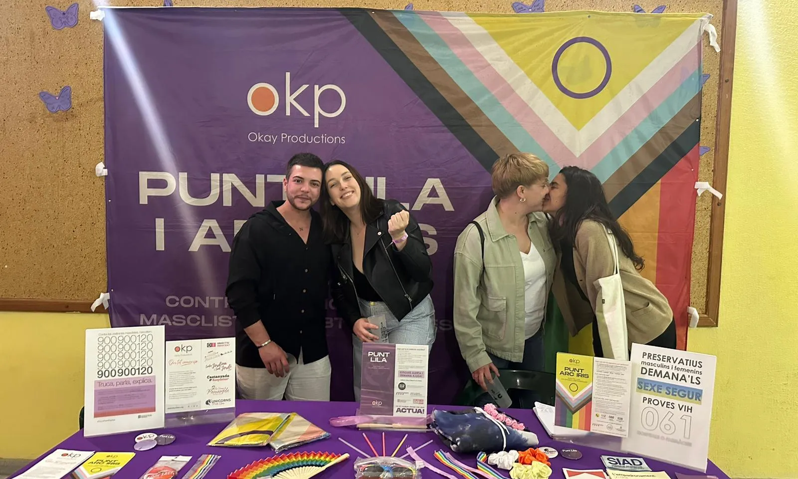 Estand del Punt Lila i LGBTIQ+ d'Okay Productions