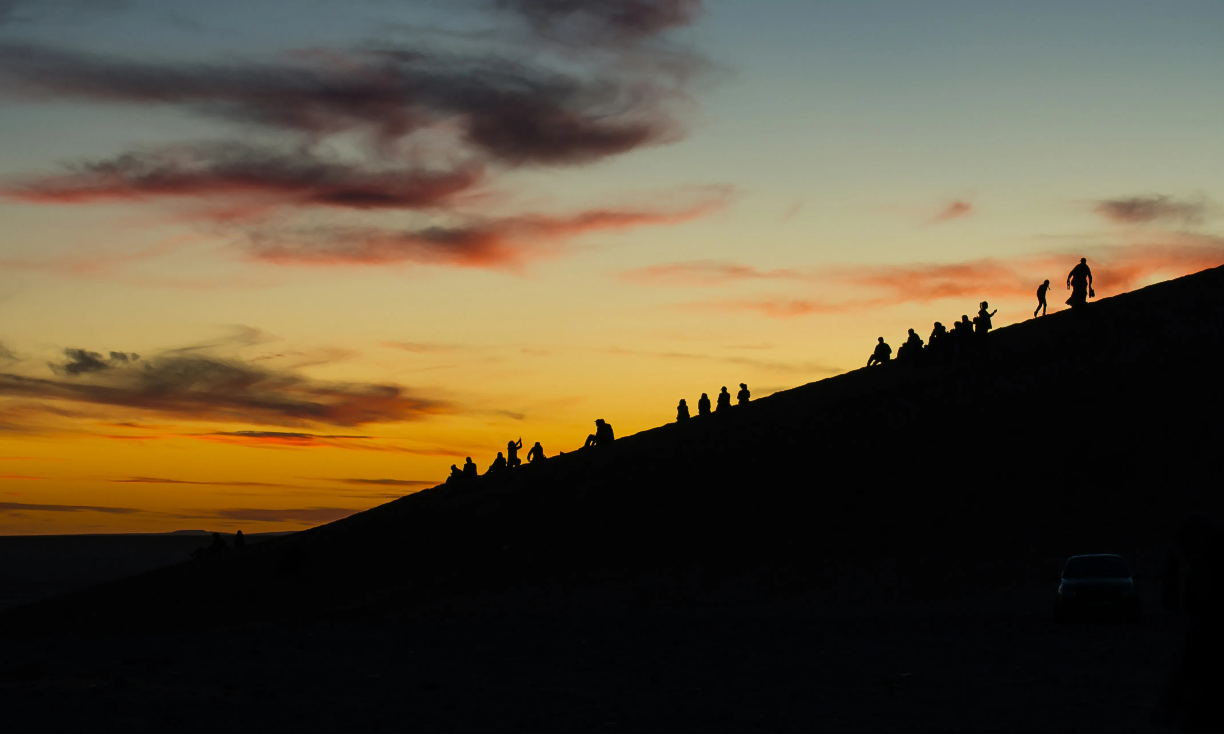 L'informe presenta propostes per anar més enllà de solucions temporals i assistencialistes.