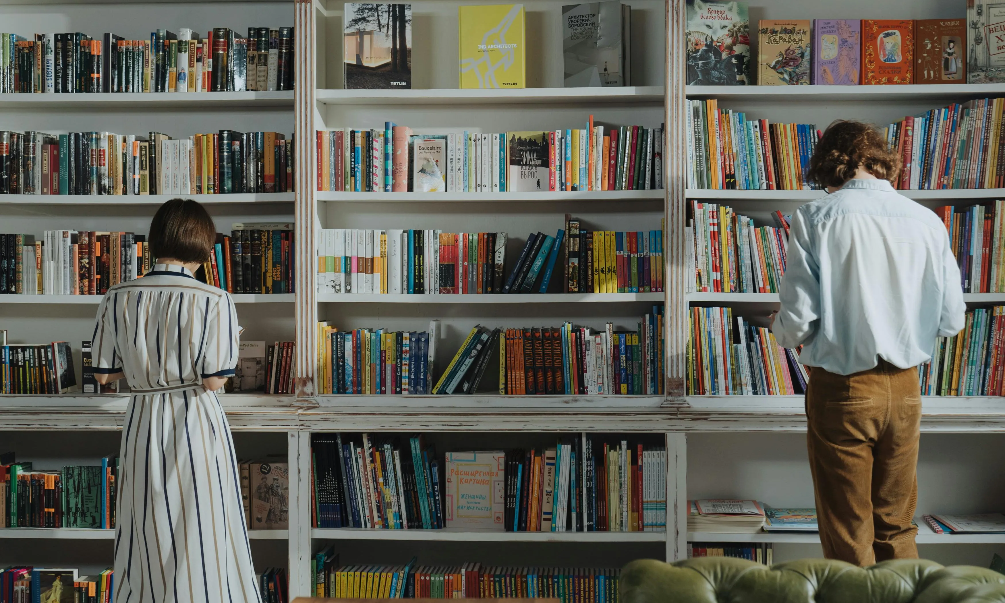 Llibreria amb llibres. Font: Pexels - cottonbro studio
