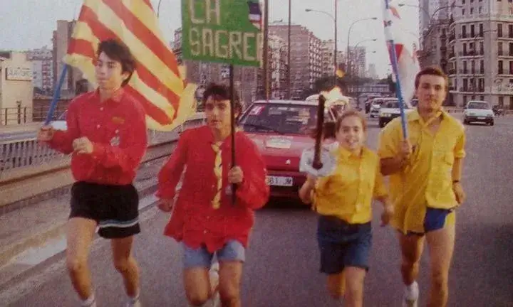 L'AEiG Pau Casals ha participat ininterrompudament en la tradició de la Flama del Canigó els últims 45 anys.