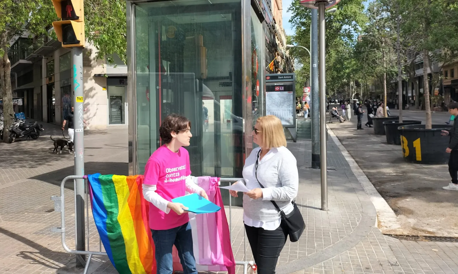 El 2021 també es va crear un protocol de prevenció de l’LGTBI-fòbia a les xarxes de metro i bus de TMB. Font: Observatori contra l’LGTBI-fòbia 