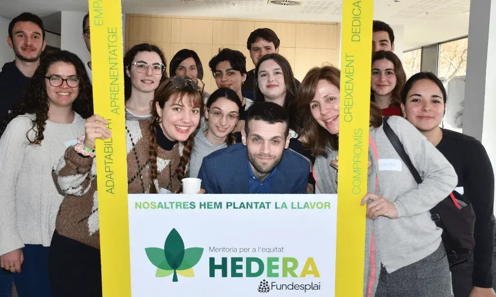 Trobada de les parelles participants al projecte Hedera de mentoria social.