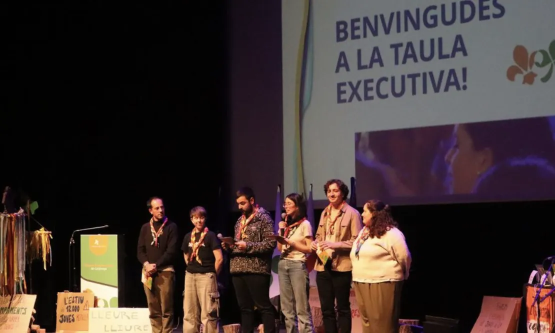 Membres de la nova Taula Executiva de MEG parlen al plenari