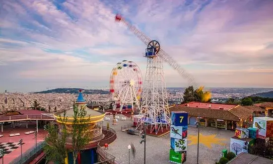 sortida Tibidabo Demanoenmano