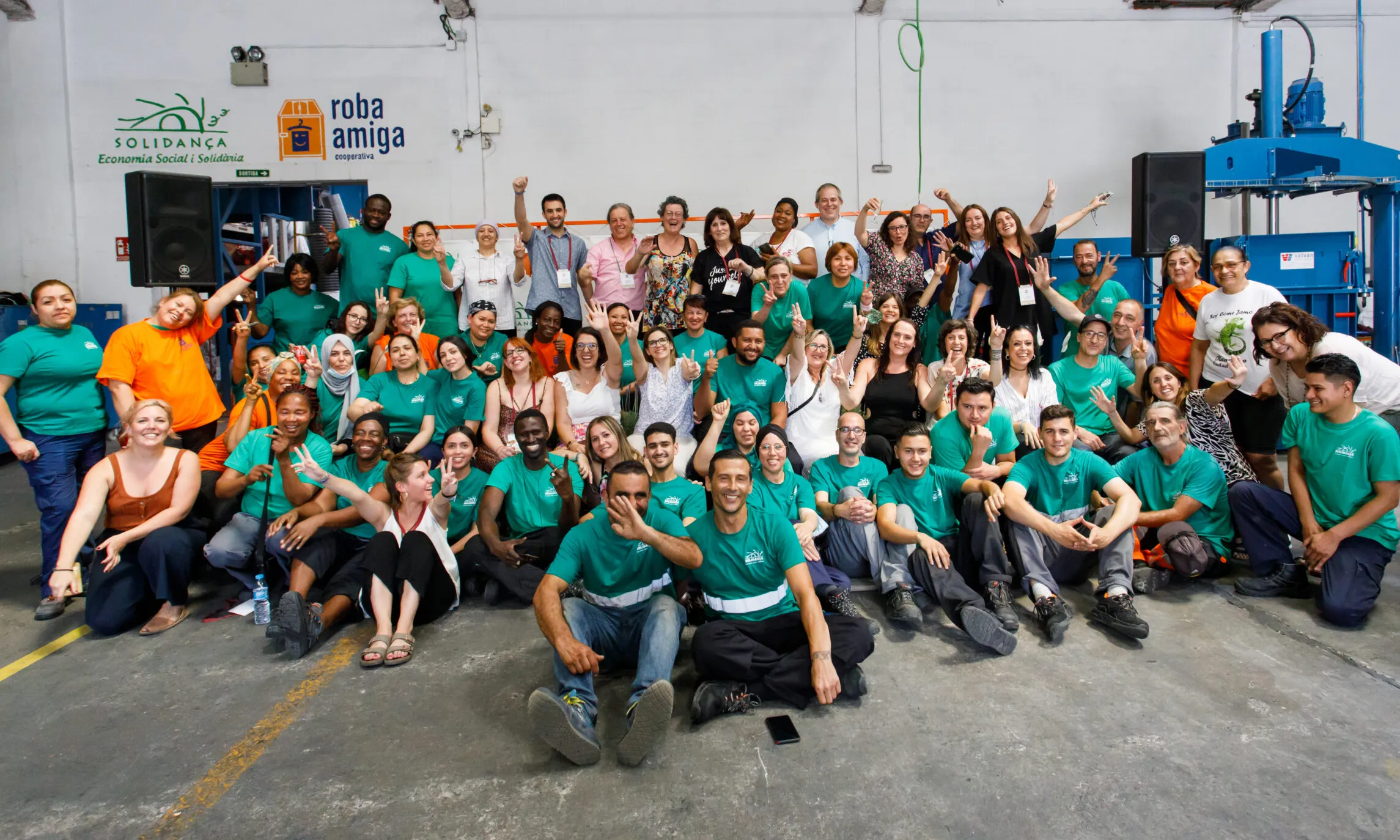 L'equip humà que forma part de Solidança. Font: Solidança / Roba Amiga.