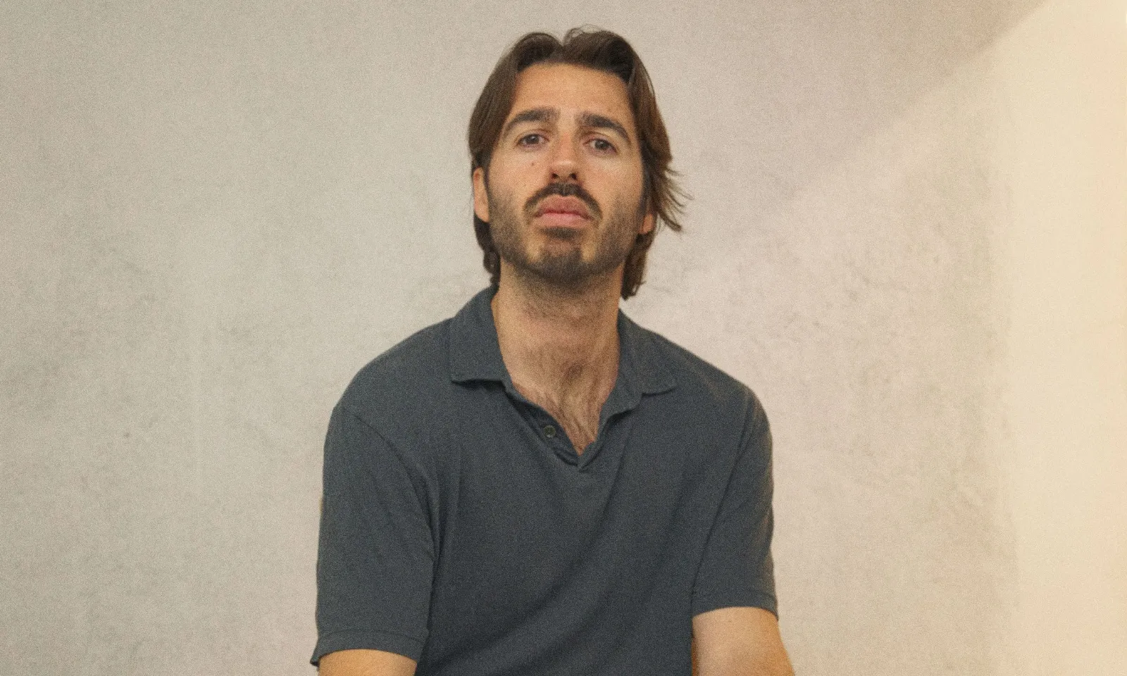 L'Arnau Pla és president de l'associació Vestuari Compartit.