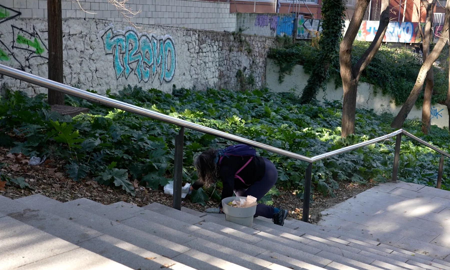 L'objectiu principal de l'entitat és netejar la muntanya i conscienciar a la població per reduir els residus.